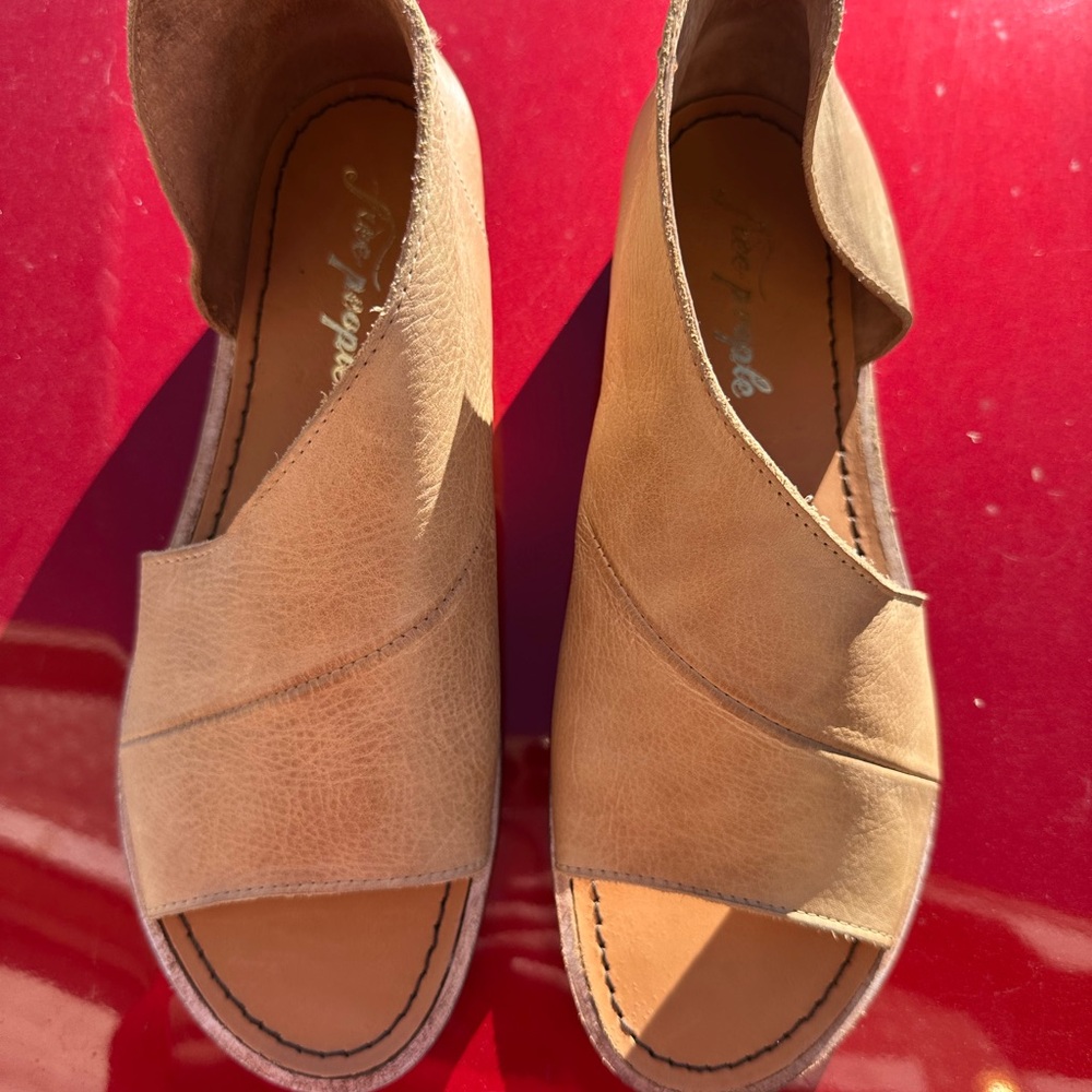 Free People Tan Leather Sandals